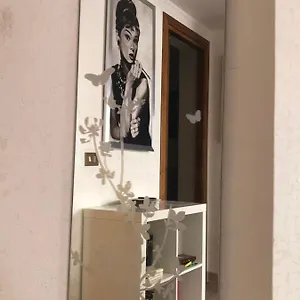 Apartament A.b Battistini Short Let's, Rzym