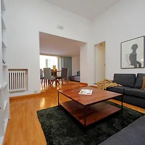 Apartament Amleto, Rzym
